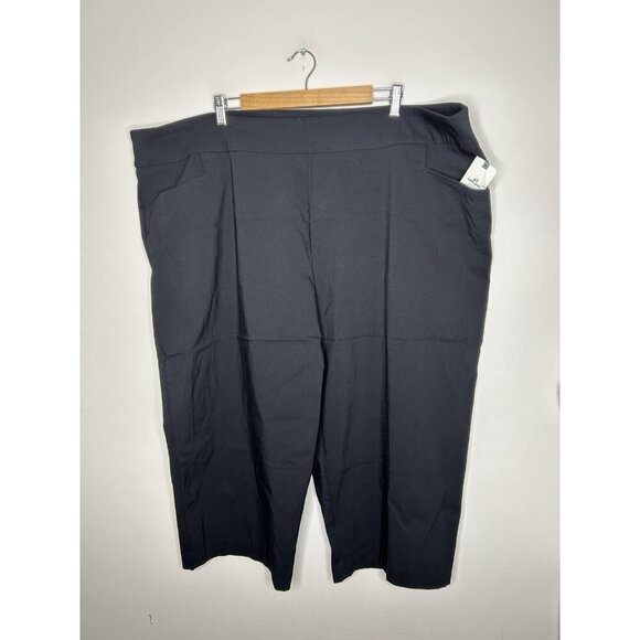 Time and Tru Women's Capris Classic Black Mid Rise Pull On Stretch NWT Size 4X - Picture 1 of 10